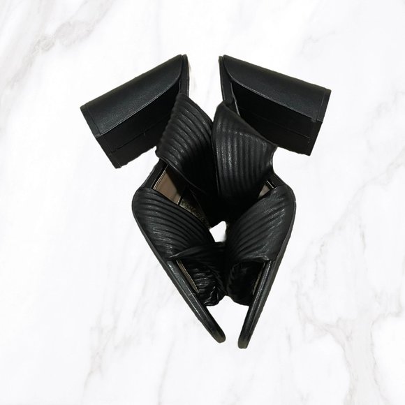 NWOT Dolce Vita Women's Black Emeley Slip-On Double Band Heeled Sandals, Size 10 - Picture 4 of 8